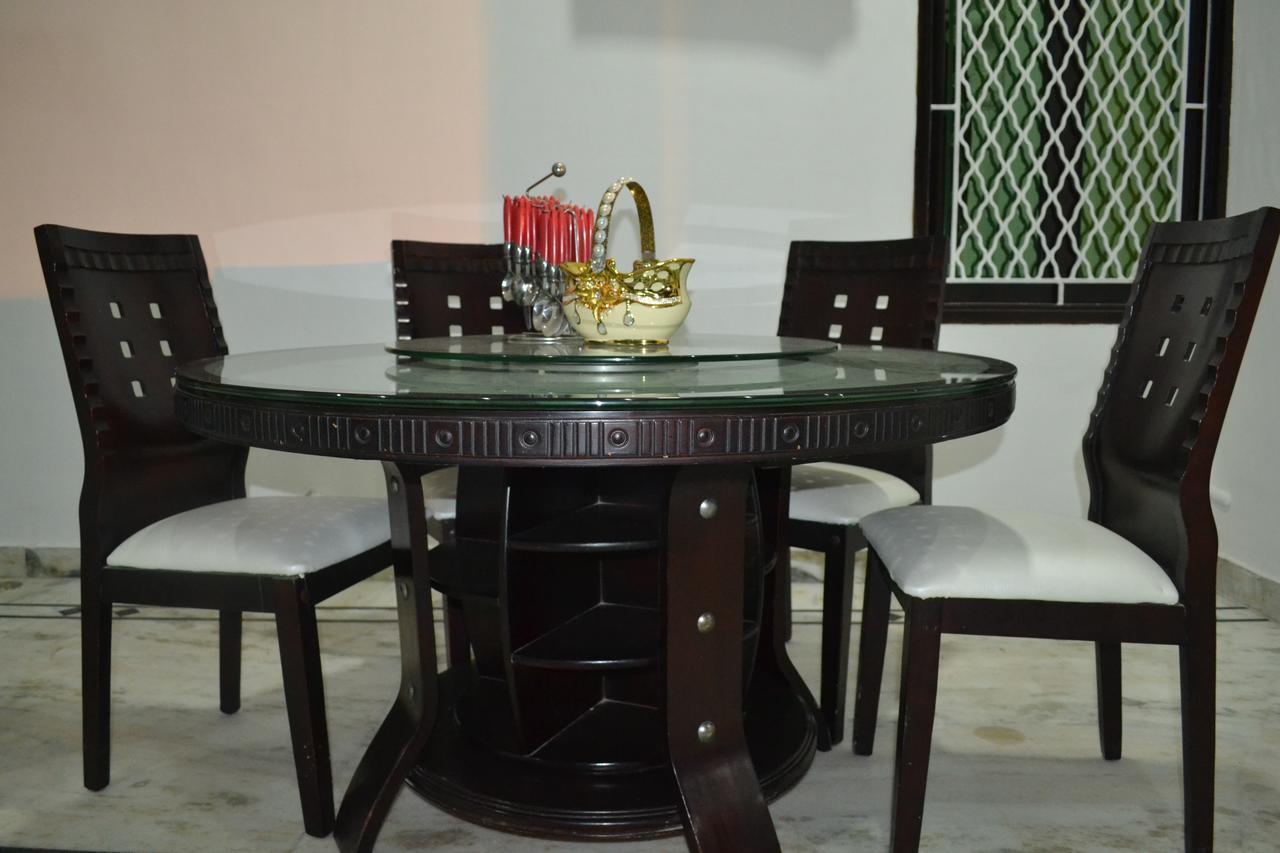 Taj Square A Luxurious Family Homestay Agra  Exterior foto