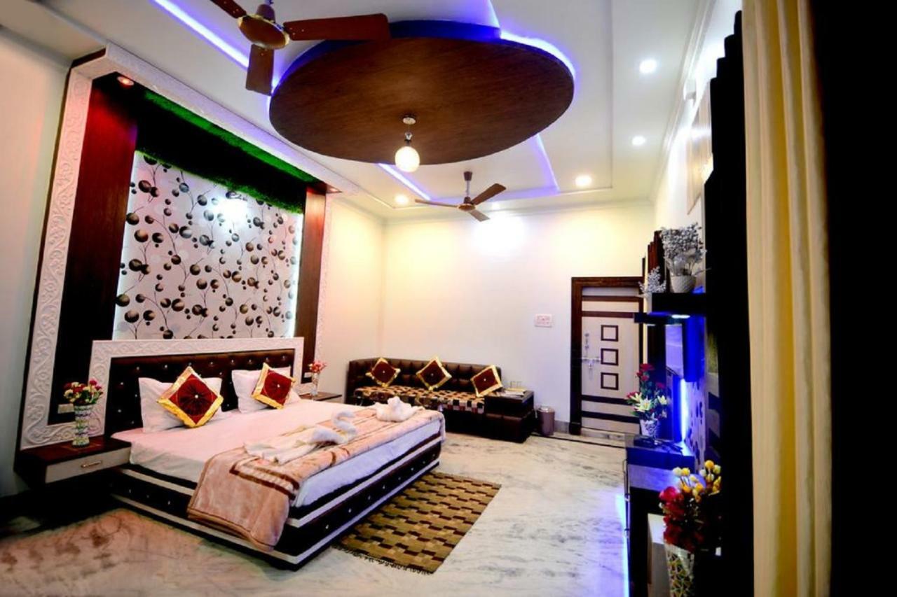 Taj Square A Luxurious Family Homestay Agra  Exterior foto
